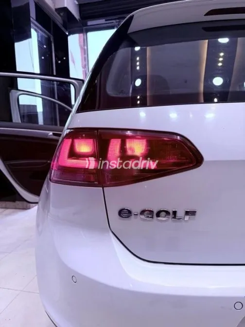 فولكس فاغن جولف 6 2015 أبيض مستعملة للبيع - 5