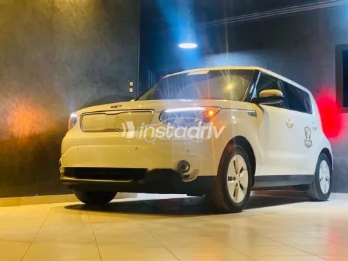 Kia Soul 2015 White Used for Sale - 1