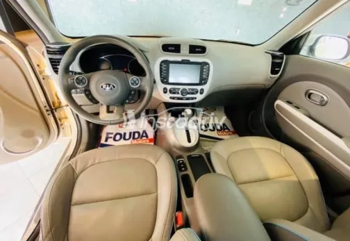 Kia Soul 2015 White Used for Sale - 5