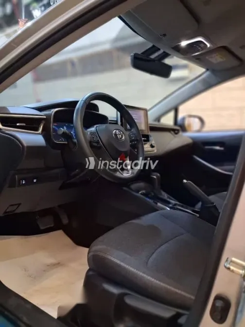 Toyota Corolla 2024 Silver Used for Sale - 9