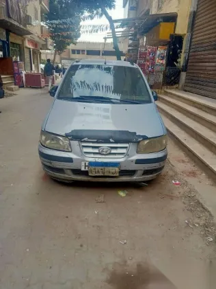 هيونداي ماتريكس 2004 فضي مستعملة للبيع