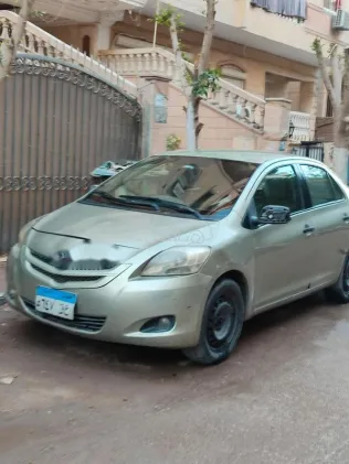 Toyota Yaris 2006 Olive Green Used for Sale
