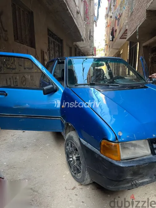 فيات اونو 1994 أزرق غامق مستعملة للبيع - 2