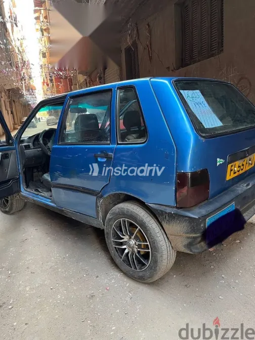 فيات اونو 1994 أزرق غامق مستعملة للبيع - 5