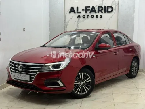 ام جى 5 2021 أحمر مستعملة للبيع - 1