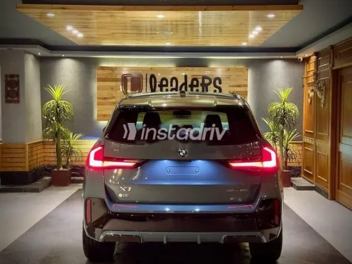 بي ام دبليو X1 2025 رمادي مستعملة للبيع - 4