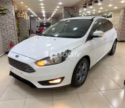 Ford Focus 2018 White Used for Sale - 2
