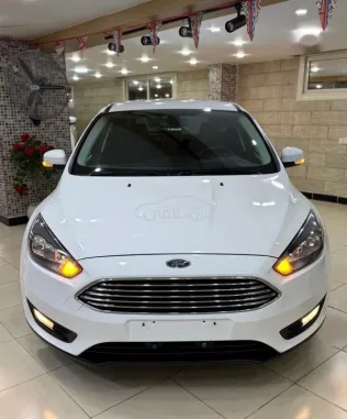 Ford Focus 2018 White Used for Sale