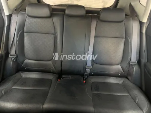 Kia Seltos 2022 White Used for Sale - 3