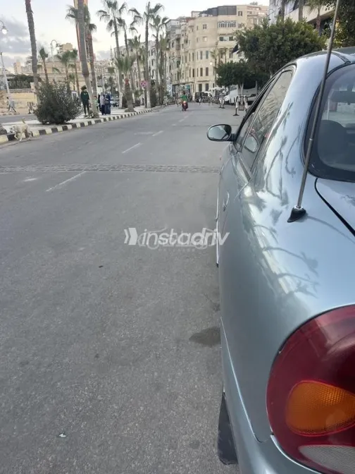 دايو لانوس 2 2005 رمادي مستعملة للبيع - 5