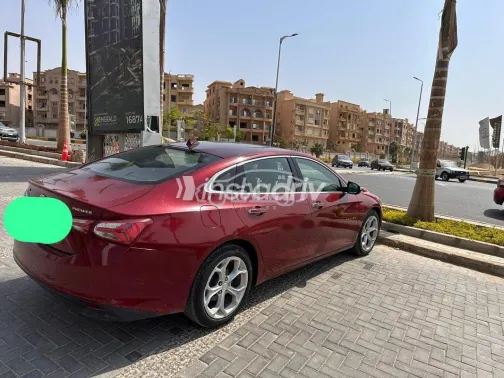 Chevrolet Malibu 2019 White Used for Sale - 2