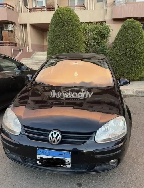 Volkswagen Golf 5 2010 Black Used for Sale - 1