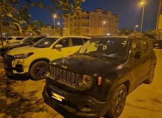 Jeep Renegade 2016 Black Used for Sale