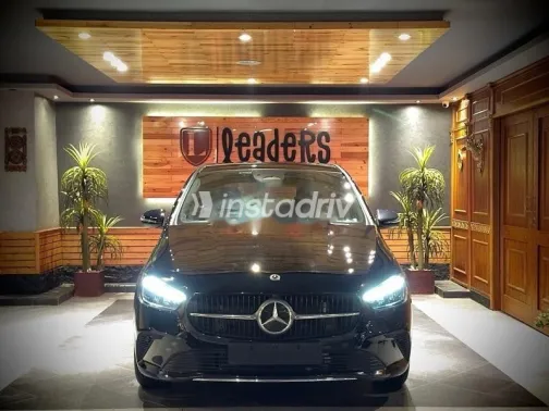 Mercedes B 200 2023 Black Used for Sale - 1