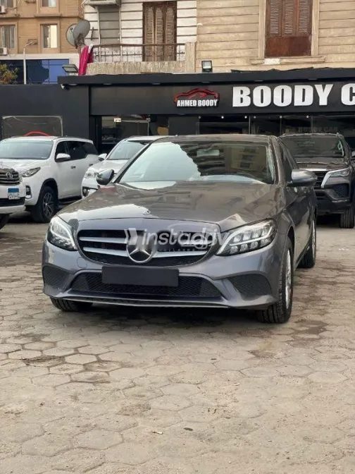 مرسيدس C 180 2019 رمادي مستعملة للبيع - 1