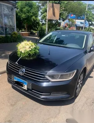 فولكس فاغن باسات 2019 أسود مستعملة للبيع