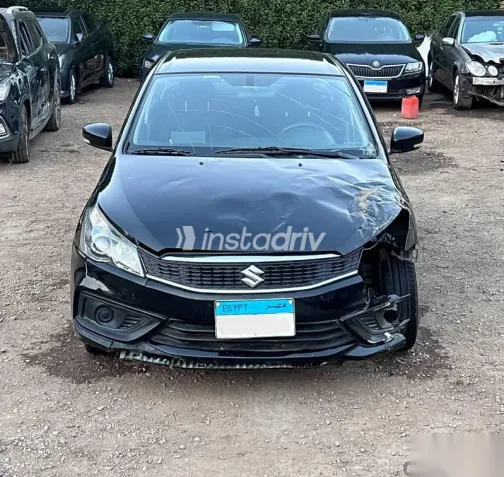 سوزوكى سياز 2022 أسود مستعملة للبيع - 4
