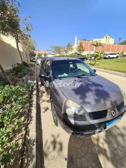 رينو كليو 2003 رمادي مستعملة للبيع - 2