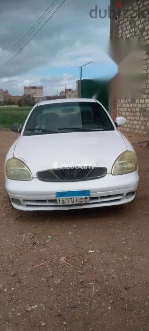 Daewoo Nubira 2001 White Used for Sale - 1