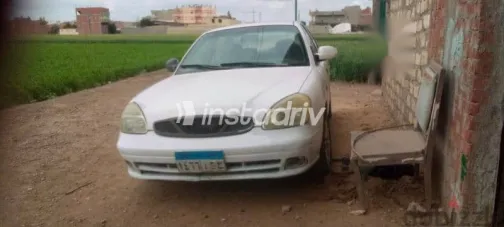 Daewoo Nubira 2001 White Used for Sale - 2