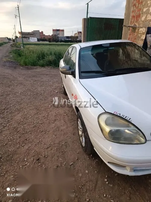 Daewoo Nubira 2001 White Used for Sale - 4