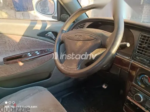 Daewoo Nubira 2001 White Used for Sale - 9