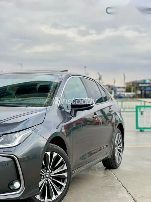 Toyota Corolla 2023 Gray Used for Sale - 2