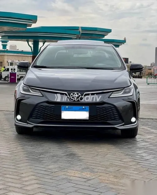 Toyota Corolla 2023 Gray Used for Sale - 7
