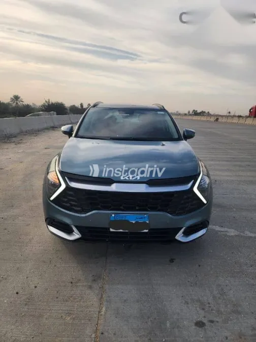 كيا سبورتاج 2025 أبيض مستعملة للبيع - 1