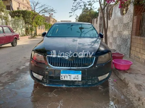 سكودا اوكتافيا 2014 أسود مستعملة للبيع - 2