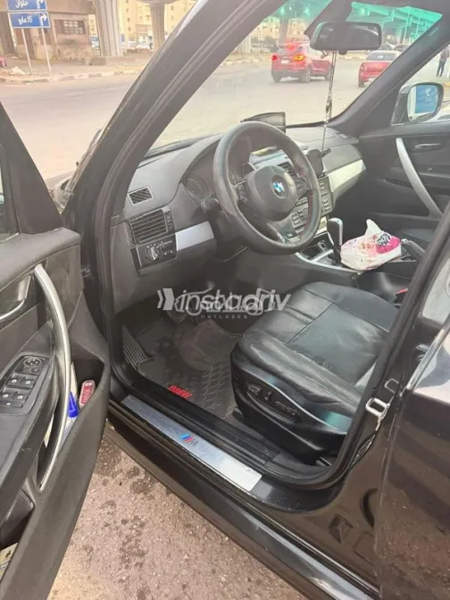 بي ام دبليو X3 2010 أسود مستعملة للبيع - 3