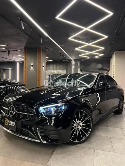 Mercedes E 200 AMG 2021 Black Used for Sale - 1
