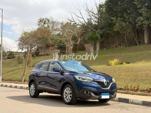 رينو كادجار 2019 أزرق غامق مستعملة للبيع - 2