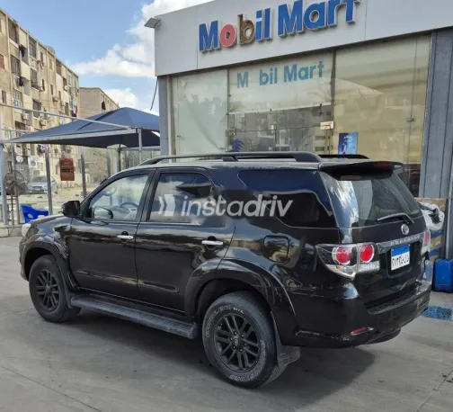 تويوتا فورتشنر 2016 أسود مستعملة للبيع - 2