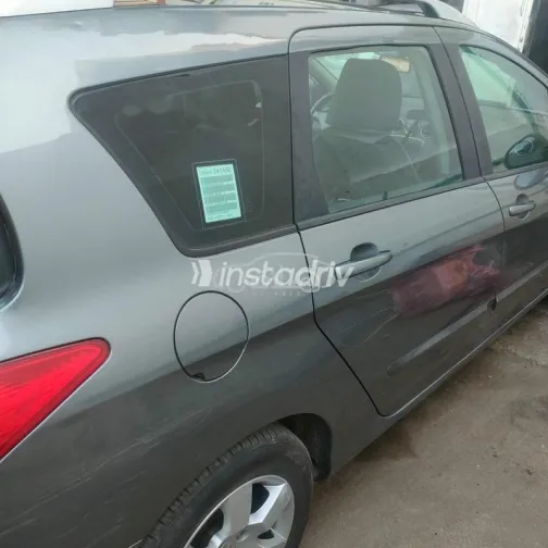 بيجو 308 sw 2011 بترولي مستعملة للبيع - 2