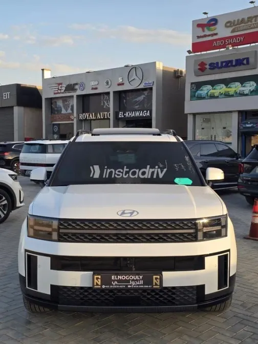 Hyundai Santa Fe 2025 White Used for Sale - 1