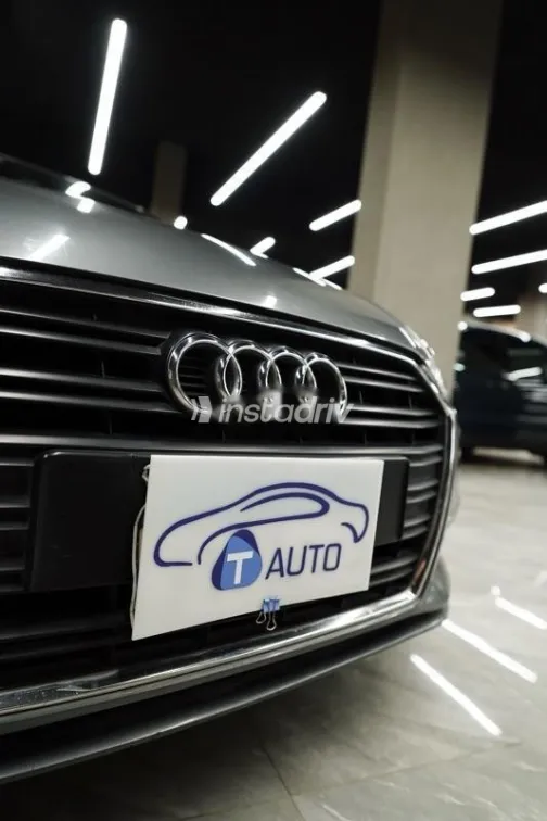 اودي A3 2019 رمادي مستعملة للبيع - 2