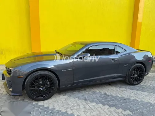 شيفروليه كمارو 2010 رمادي مستعملة للبيع - 4