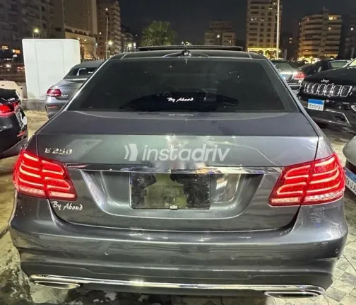 Mercedes E 250 2015 Gray Used for Sale - 4