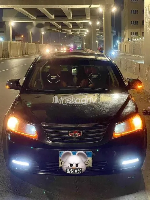 جيلي امجراند 7 2017 أبيض مستعملة للبيع - 1