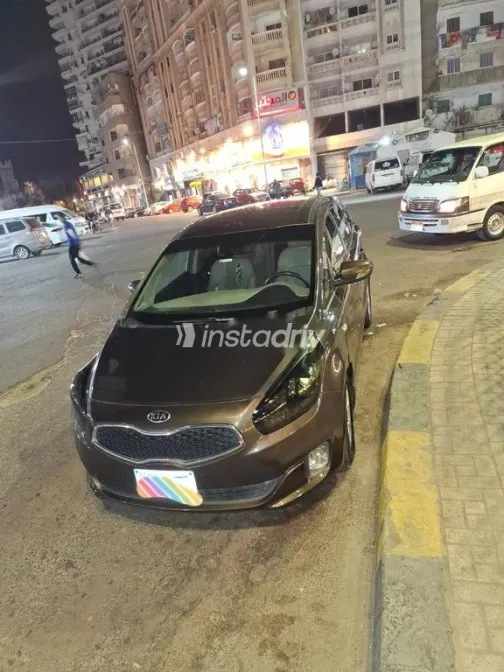 Kia Carens 2014 Mocha Used for Sale - 5