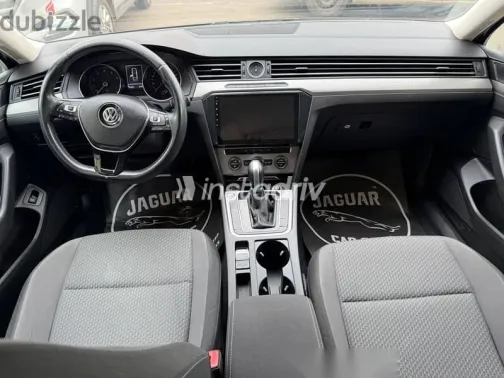 فولكس فاغن باسات 2017 أسود مستعملة للبيع - 5