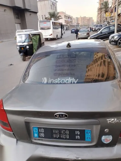 Kia Rio 2003 Silver Used for Sale - 1