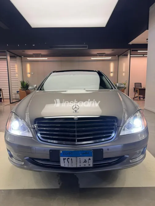 Mercedes S 500 2007 White Used for Sale - 8