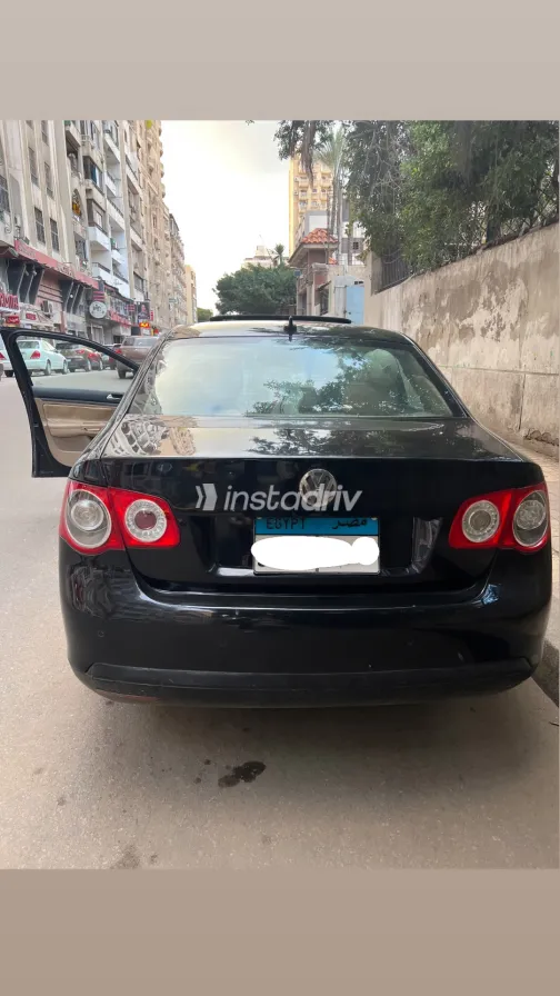 فولكس فاغن جيتا 2008 أبيض مستعملة للبيع - 5