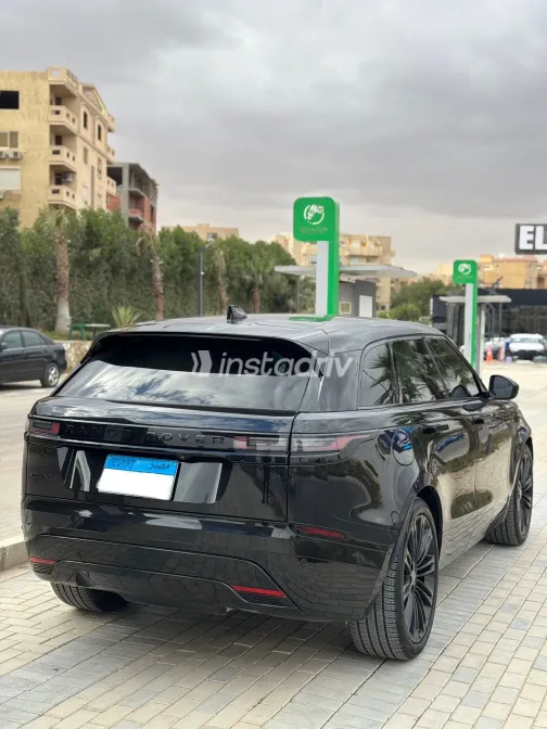 لاند روفر فيلار 2024 أبيض مستعملة للبيع - 5