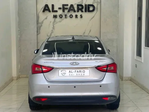 Chery Arrizo 5 2022 White Used for Sale - 7