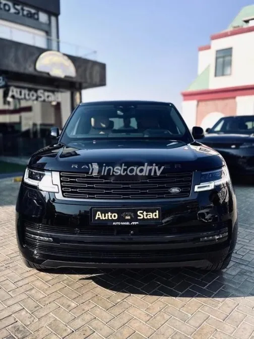 Land Rover Range Rover Vogue 2025 Black Used for Sale - 3