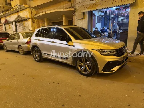 فولكس فاغن تيجون 2021 أبيض مستعملة للبيع - 3