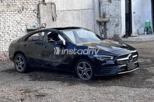 مرسيدس CLA 200 2020 أسود مستعملة للبيع - 2